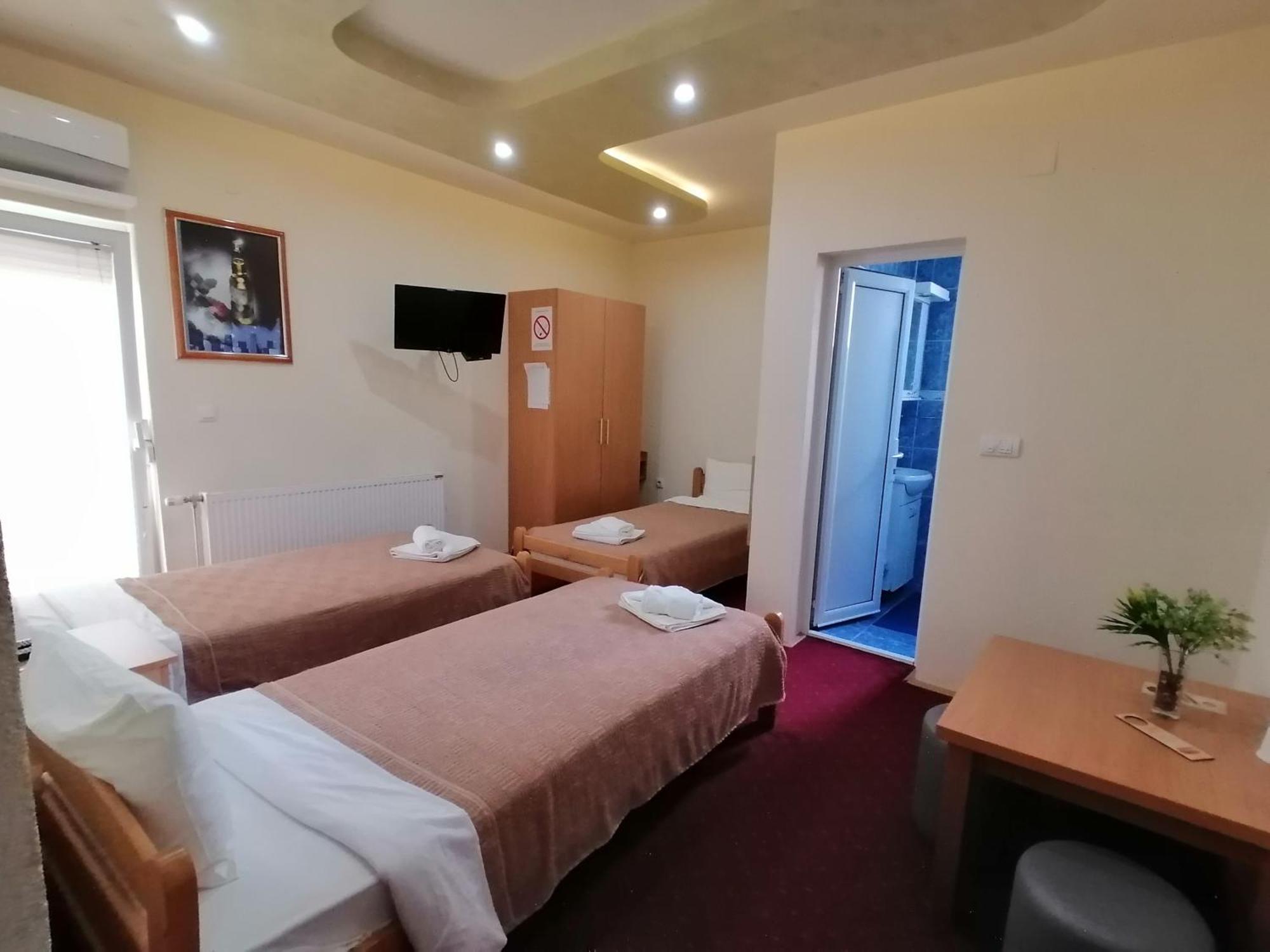 Hotel Talija Svilajnac Exteriér fotografie